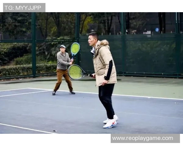 成都网球队区域防守体系解析与战术运用探讨