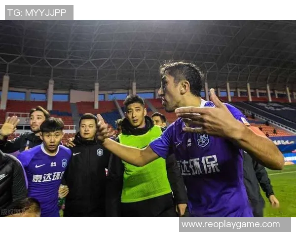 杭州羽毛球队在联合会杯中的默契配合与战术分析